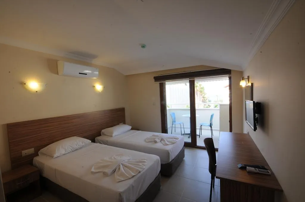 Hotel Kent Studyo Icmeler 2*,